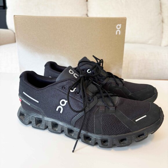 On All Black Cloud 5 Running Shoes size 9 - Picture 6 of 15